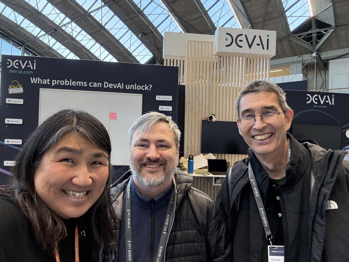 susie wee tweet media