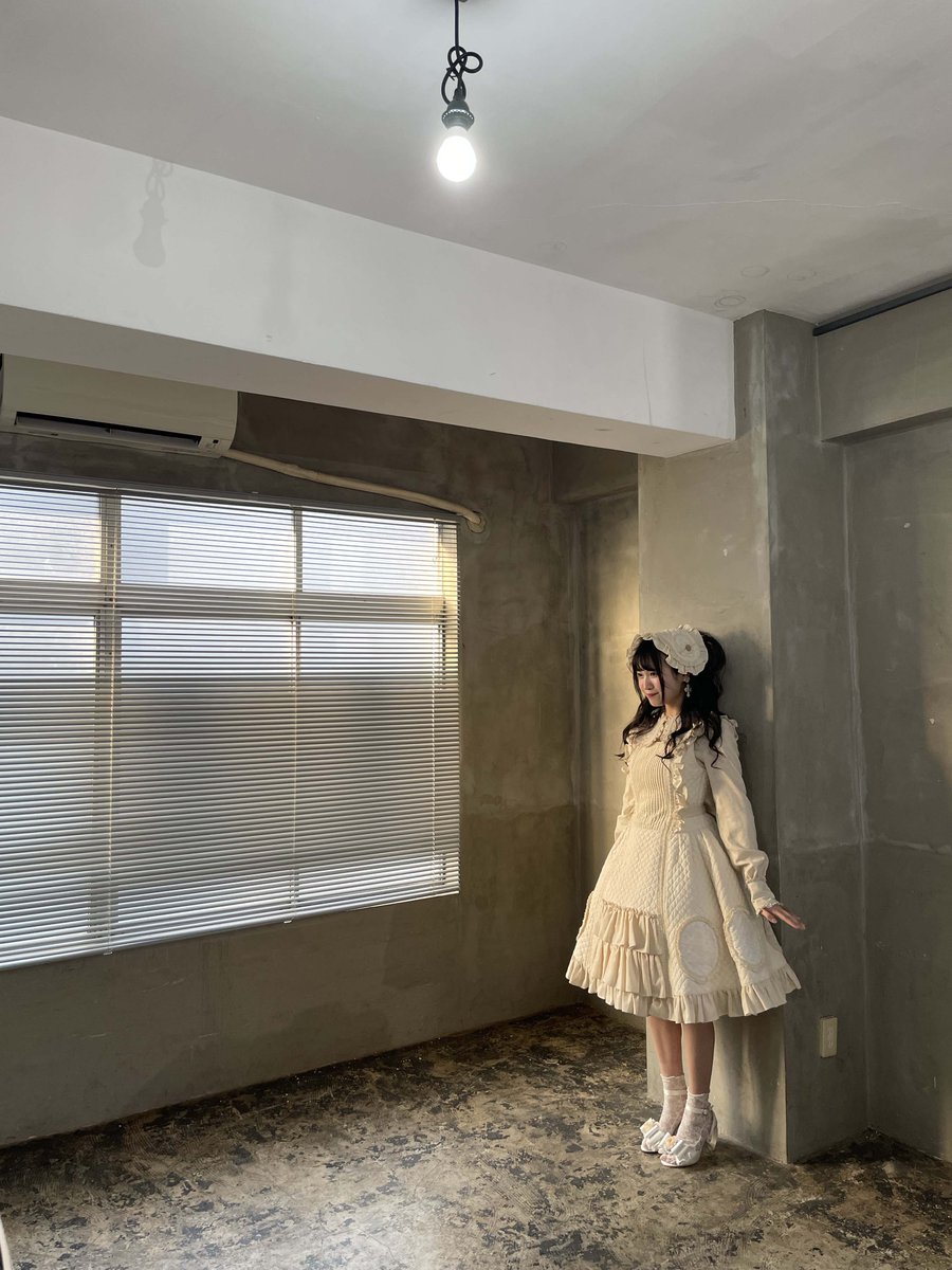 idolfile_jp's tweet photo. 【フォロー＆RP企画】
『IDOL FILE Vol.38 Lolita & Gothic』発売中！🤍

いぎなり東北産の吉瀬真珠さんのチェキを1名様にプレゼント！🎁

(@idolfile_jp)と(@madeintohoku)を 
フォロー&このポストをRPしたら応募完了！ 
※発送は2026年4月末以降

応募期間：
✔︎2026年3月31日(火)23:59迄

#IDOLFILE