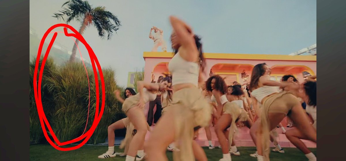 AndrewAthias's tweet image. In case you missed me 👀👀👀