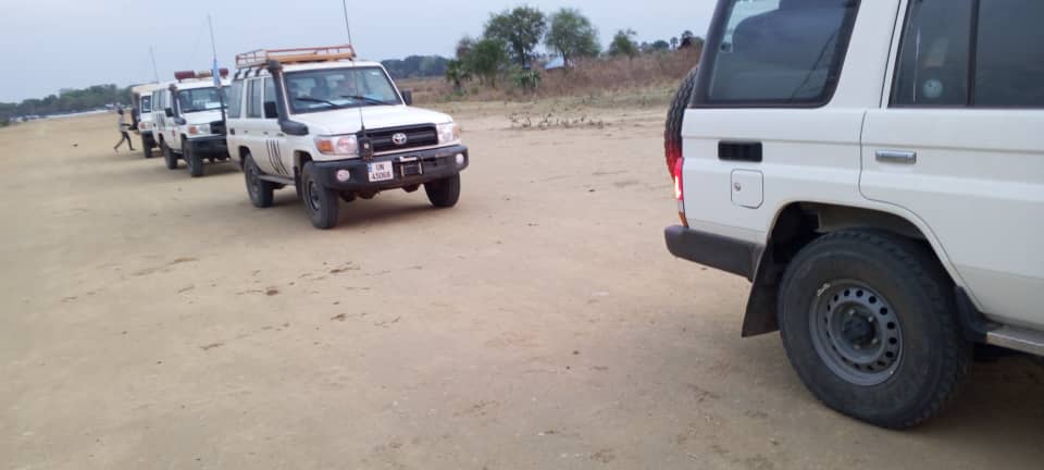 unmissmedia's tweet photo. Amidst military confrontations in Jonglei, #SouthSudan 🇸🇸, #UNMISS peacekeepers made the 186km journey to Duk Padiet, one of the worst affected areas, to assess the security situation and engage with communities caught up in the conflict.
Read more here: https://t.co/UPPgaozKNK
#A4P #InvestInPeace