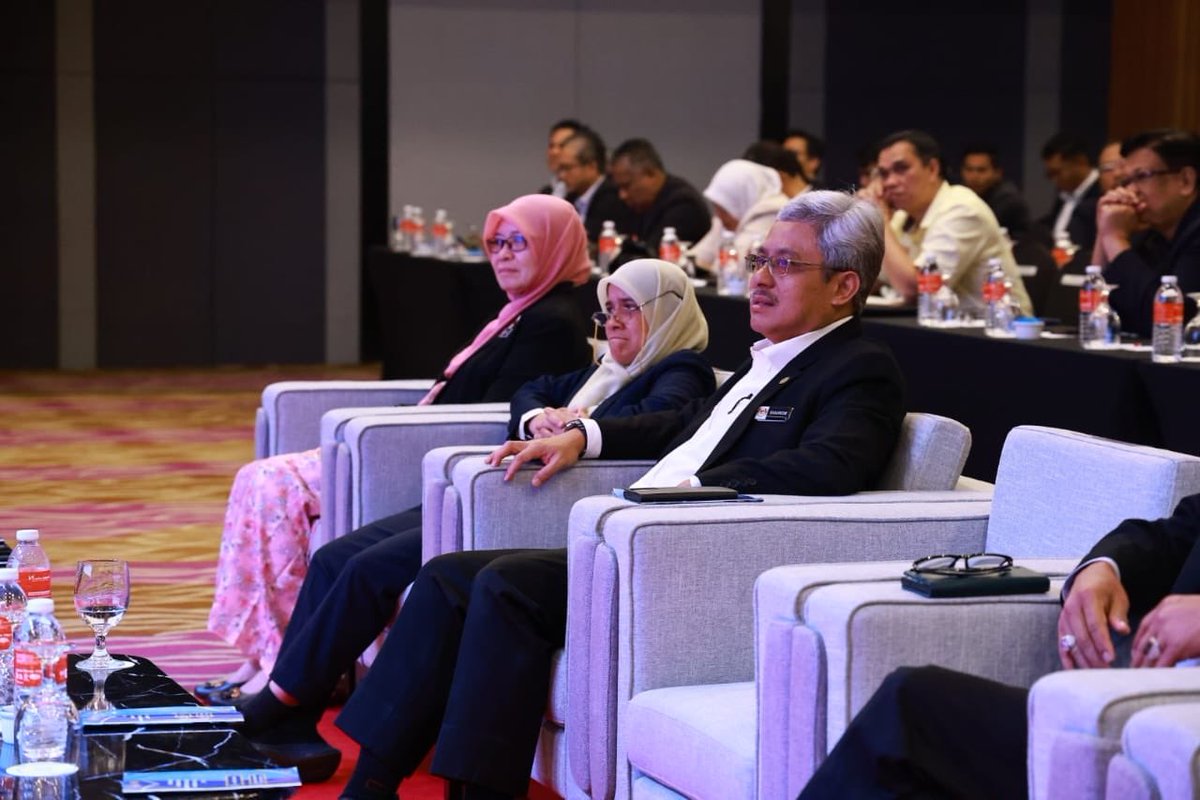 Cawangan Senggara Fasiliti Jalan (CSFJ) tweet media