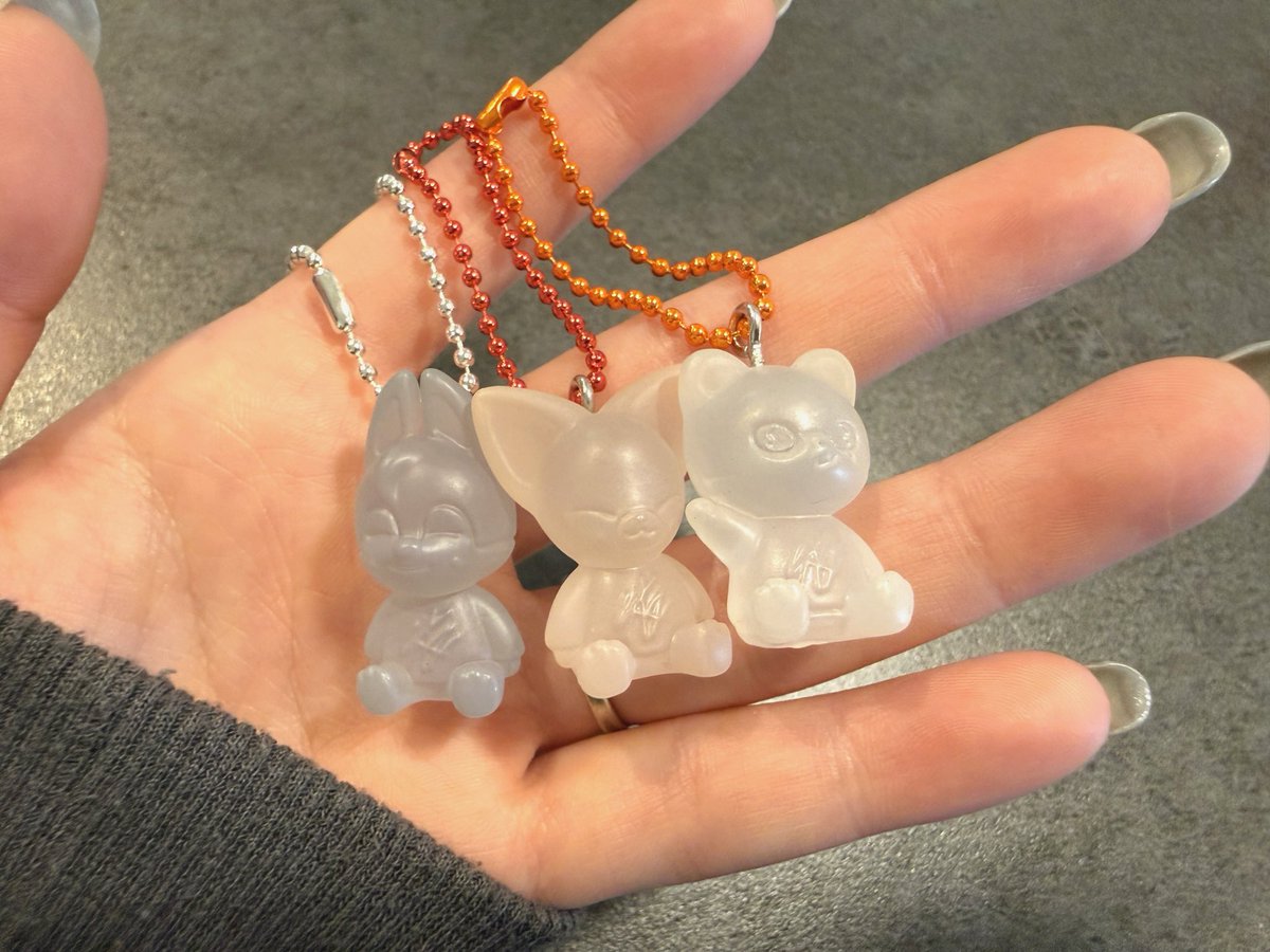 sun___59's tweet photo. ㅤ
skzooグミ見つけて買ってみたよ .ᐟ

最後の最後でフォクシニ来た🦊
めっちゃ嬉しくて今日1日頑張れる🥹
ㅤ https://t.co/Jfw6RQLRNQ