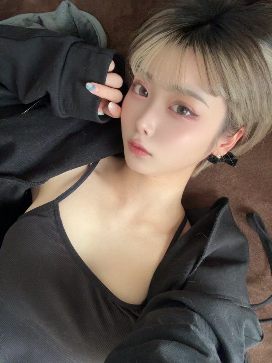 ひより🐈‍⬛🐾 (@hiyori___1209) / Posts / X