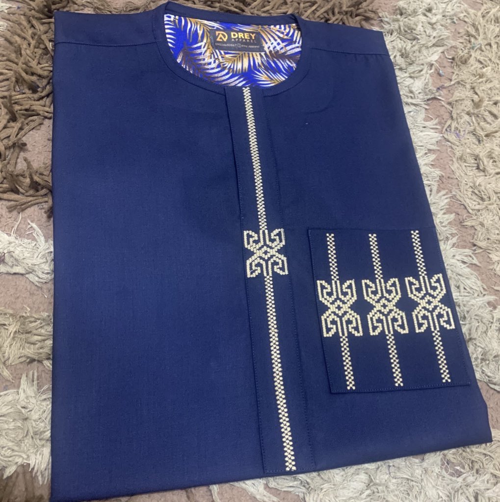 DREY__APPAREL's tweet photo. So I want to make this kaftan for a giveaway price #giveaway 
🏷️ 37k    #10koff 
Delivery:WORLDWIDE 🚚 
Delivery:2WEEKS🚚 
.
.
.
. Location:IBADAN 📍 
. KINDLY RETWEET 
. KINDLY PATRONIZE https://t.co/PY2nVUrdu8