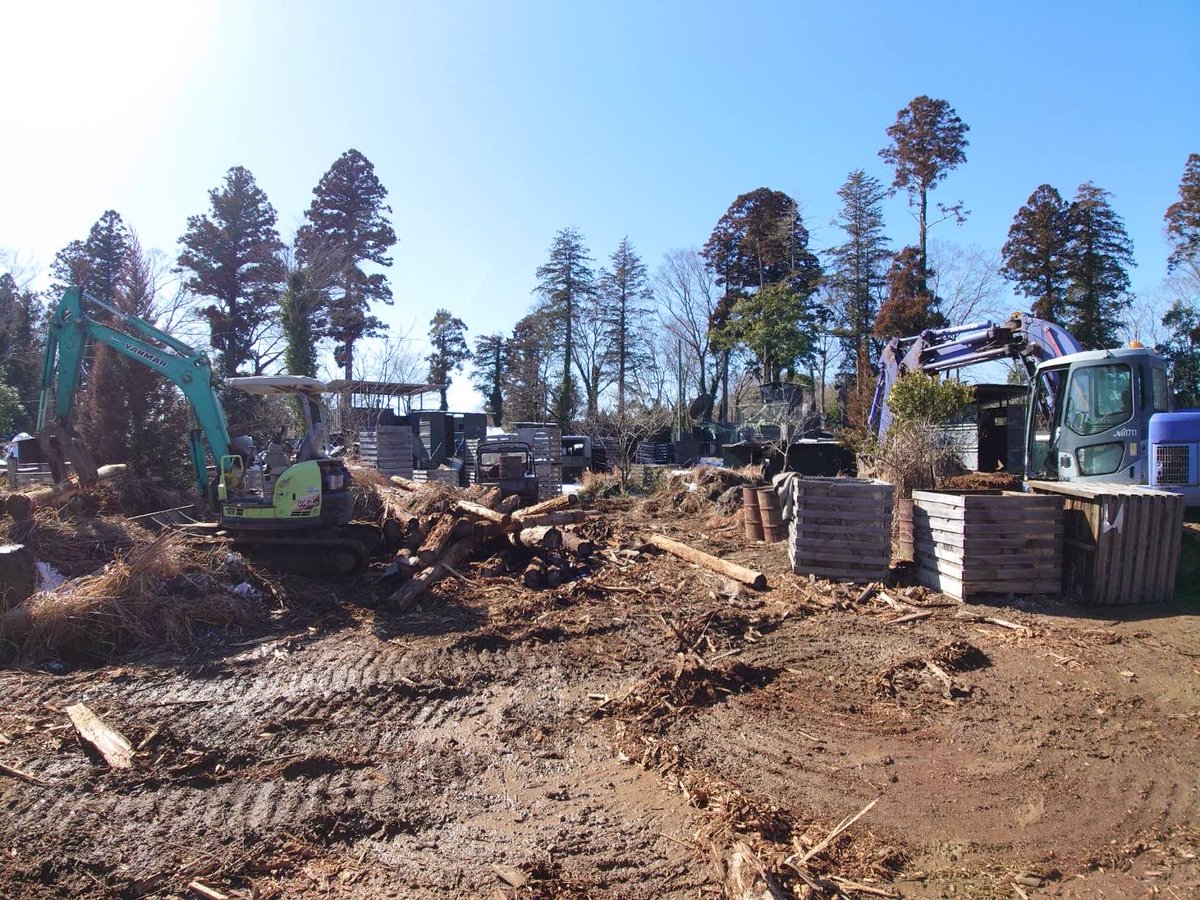 【サバパラから定例会中止のお知らせ】

かねてより建て直しを計画していたCQBエリアですが、突然のフライング取り壊しによって本日無くなってしまいました。

これは社内のやり取りの問題ですが、私達も大変困惑しております。