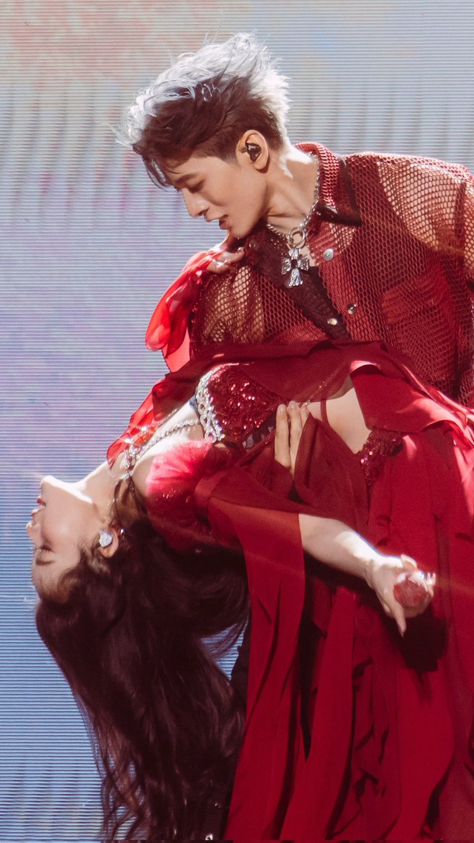 กู ให้ เลย 🖤❤️ 🌕✨️