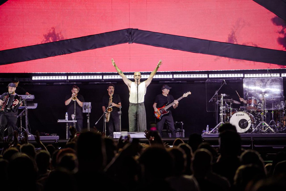 AbelPintos's tweet photo. Gracias Villa María 🤍 Gracias Familia!
Nos vemos en la música https://t.co/XTvrsSrXDK