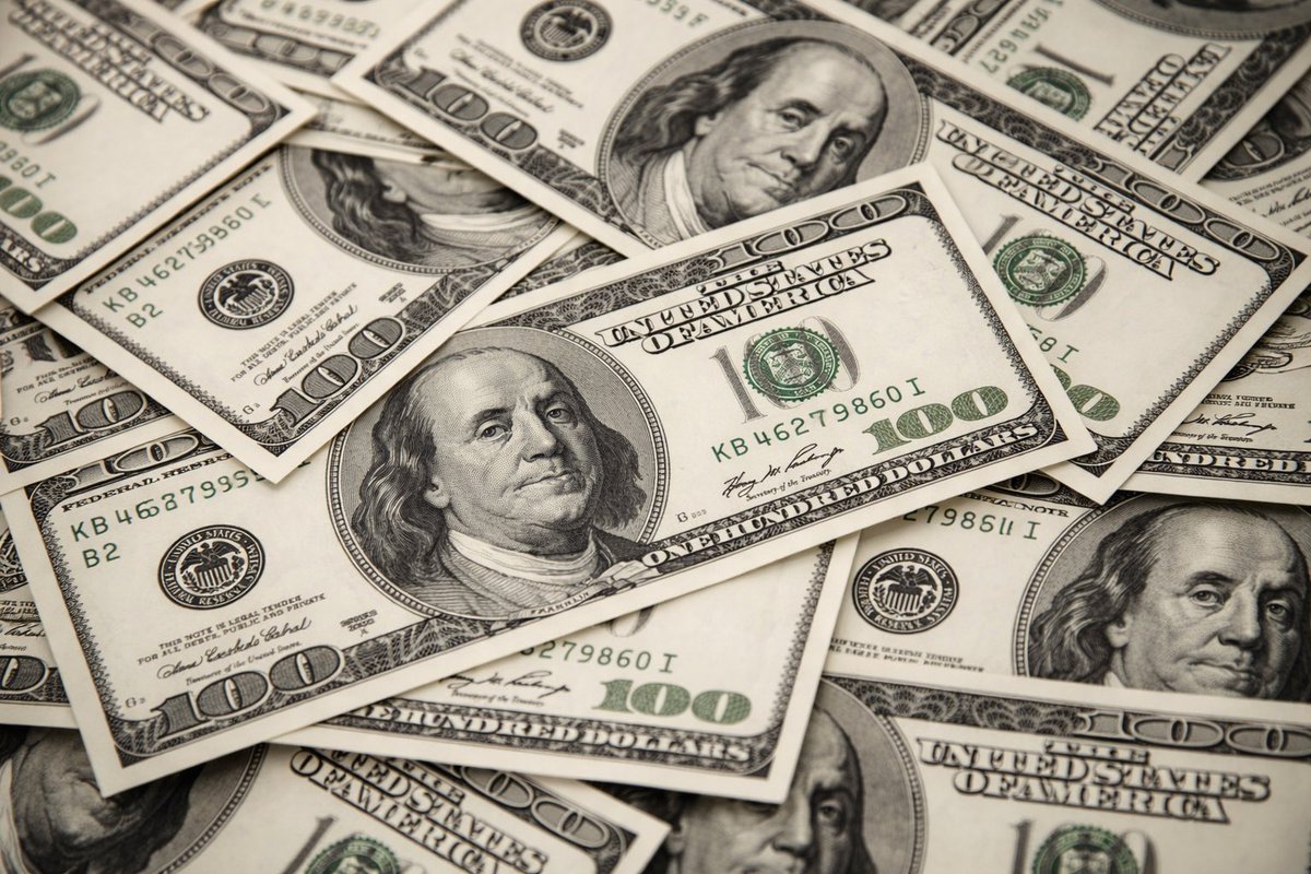 JUST IN: 🇨🇳🇺🇸 China instructs banks to reduce US Treasury holdings.