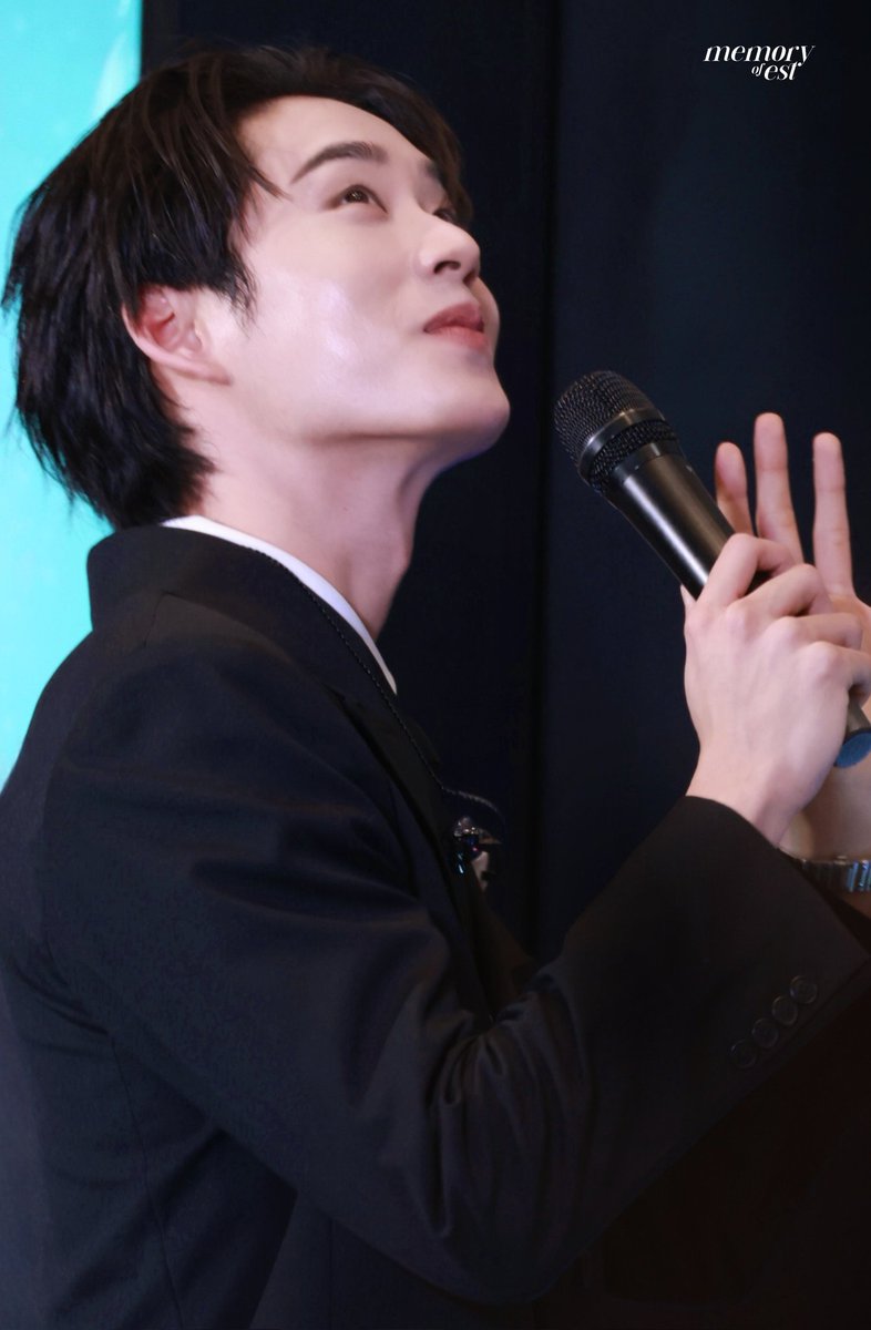 memoryofest🦈 tweet media