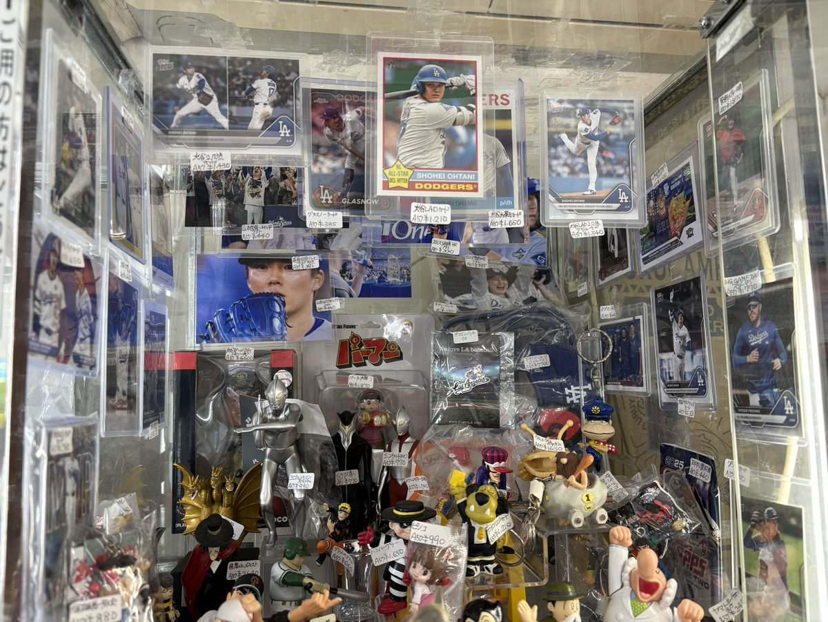 ☆A57ケースに入荷しました!! ミニフィギュア 鉄腕アトム 3セット