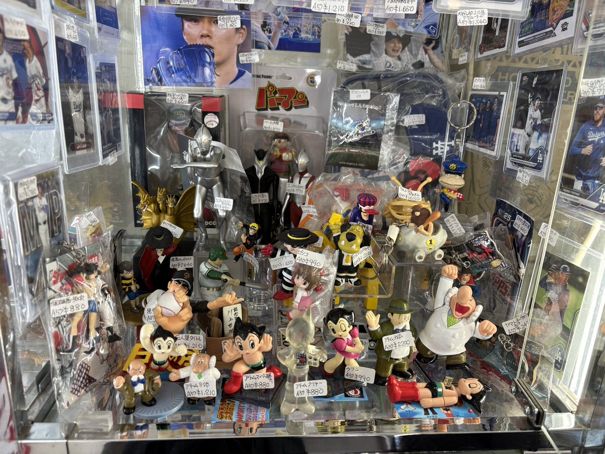 ☆A57ケースに入荷しました!! ミニフィギュア 鉄腕アトム 3セット