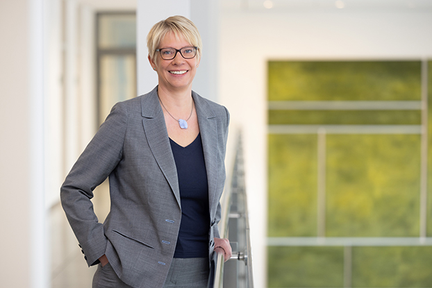 vbote's tweet image. BaFin erklärt Einsatz von Künstlicher Intelligenz bei Versicherern dlvr.it/TQrSZH #Markt #JuliaWiens #BaFin #Interview #KünstlicheIntelligenz