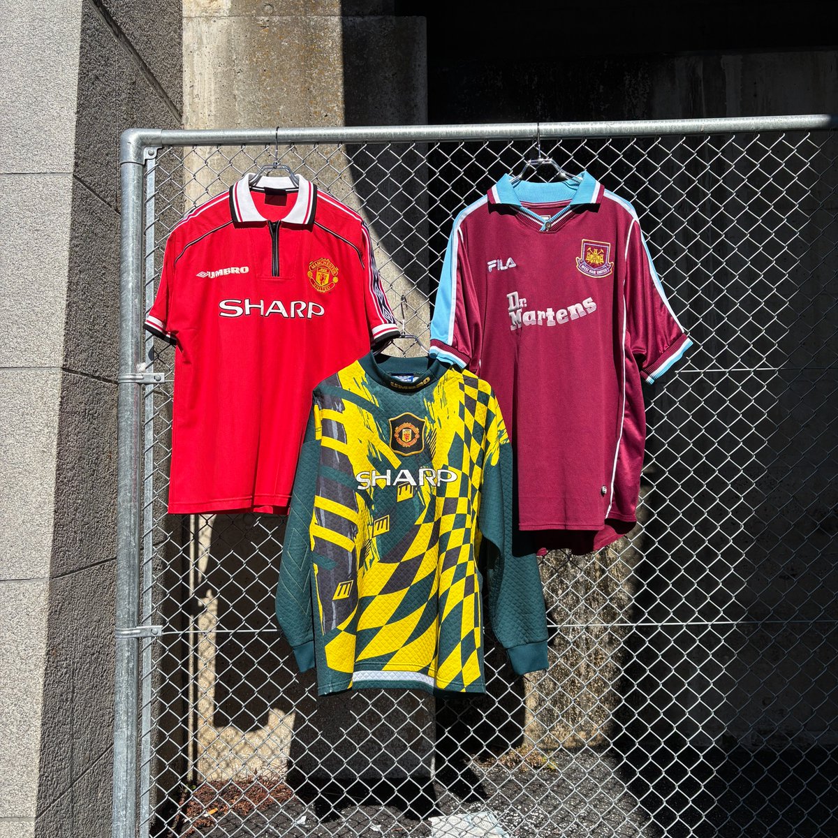 🔴👿 Vintage Shirts 👿🔴 🔥絶好調🔥 マンチェスターユナイテッドの