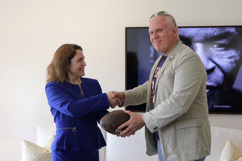 U.S. Embassy Australia tweet media