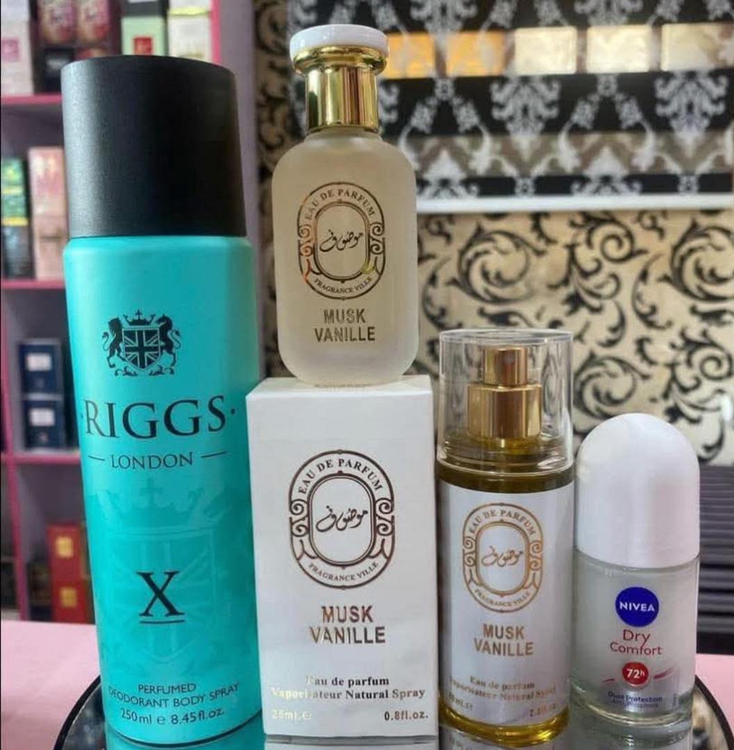 TalkAjoke's tweet photo. @senherby Good morning ☀️
Today is a good day to smell nice, look neat, and mind your business.
We handle the first two 😉
DM for perfumes, skincare &amp; gift items.

https://t.co/Tviycd92gb https://t.co/Po45kKShnZ