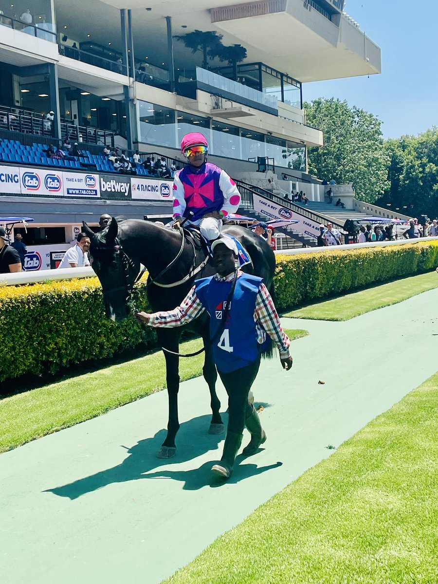 Asiya Swaleh 💫☕️ tweet media