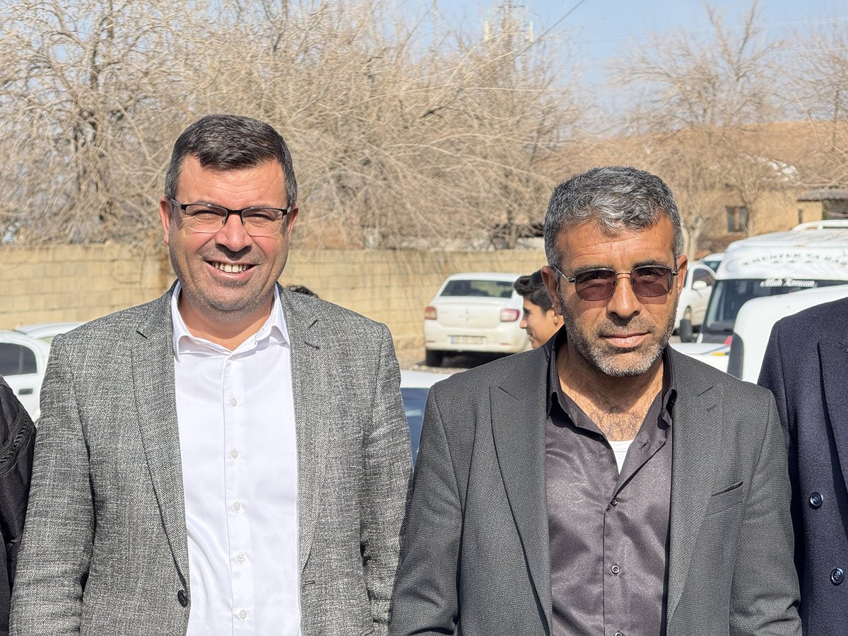 hamitozyavuz's tweet photo. Manka ailesinin mutlu günlerine iştirak ettik.
Genç çiftimize bir ömür boyu mutluluklar dileriz.

#hayırlıolsun #harran #çolpan #manka https://t.co/yuj19XcRy5
