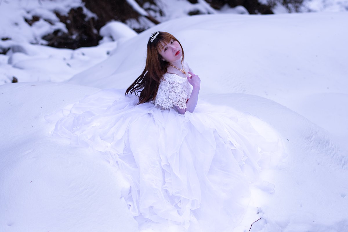 雪の女王

モデル　花咲かすみさん　<a href="/ksmn_8/">花咲かすみ</a> 

#花咲かすみ
<a href="/FunPhotoSession/">Fun!撮影会 〜長野県のモデル撮影会〜</a>