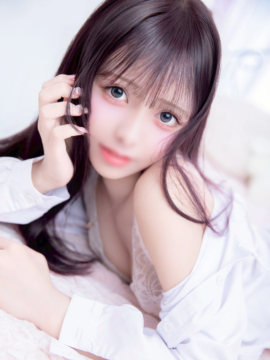 MAIN_YOASOBI's tweet photo. ❤BIBI-chan❤
belongs to a shop located in Tokyo.

Follow us for more kawaii girls from Japan！🥰
For more details, search for 'YOASOBIHEAVEN'！

#Japan #japanesegirl #tokyo #kawaii https://t.co/TsA1PIbONY