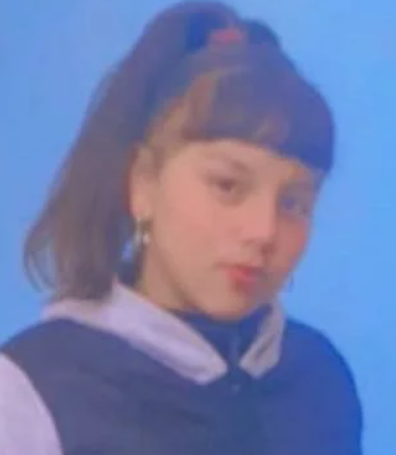 Clara Rosa Heredia tiene 17 años, desapareció el 28/1/26 en barrio Arguello, provincia de #Cordoba. Es delgada, altura 1,50. Vestía musculosa celeste, short celeste del club Belgrano y crocs azules. Se hizo la denuncia. Por favor compartir y avisar #Urgente☎️0351-4332647, o 911