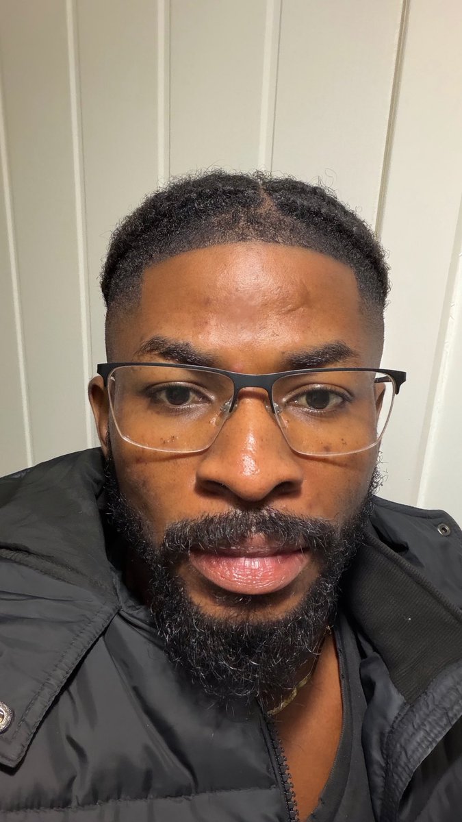 officialjagger's tweet photo. Gradually transitioning to beard gang 🧔 https://t.co/qlvXXwlcWP