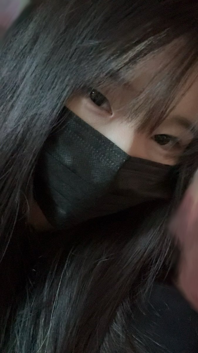 살아 있어요…🥹