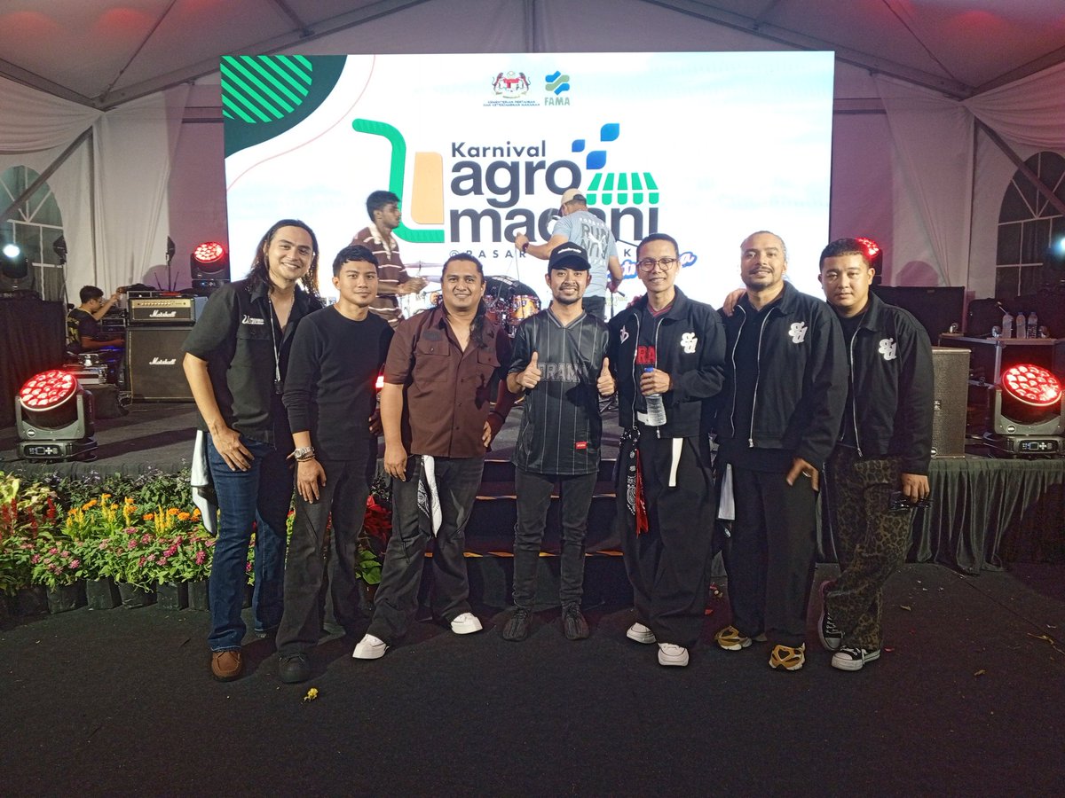 ABGSHAHRULLL111111 tweet media