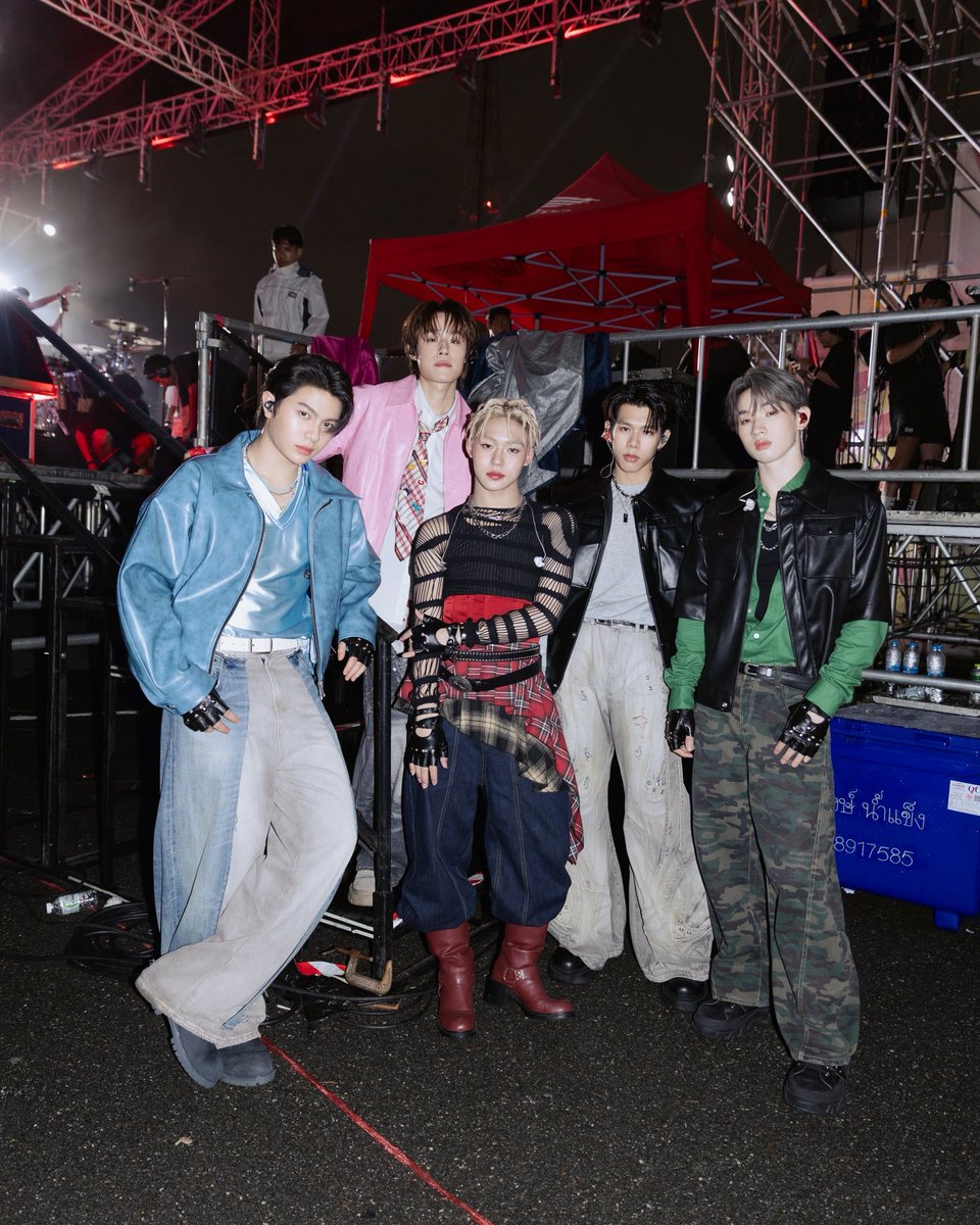 LYKNofficial's tweet image. สนุกกันมั้ยครับบ! Honda Megafesto 2026 🔥🙌
ขอบคุณทาง Honda ที่ชวนพวกเราไลแคนมาขึ้นเวทีและมอบความสนุกให้กับแฟนๆทุกคนในงานนี้นะครับ ❤️‍🔥 และขอบคุณที่ให้โอกาสพวกเราได้เป็น Presenter ของ New Honda SCOOPY ด้วยค้าบ พวกเราไปลองขี่กันมาแล้วยกแก๊ง ตอบโจทย์ไลฟ์สไตล์แบบเจนเรามากๆ…