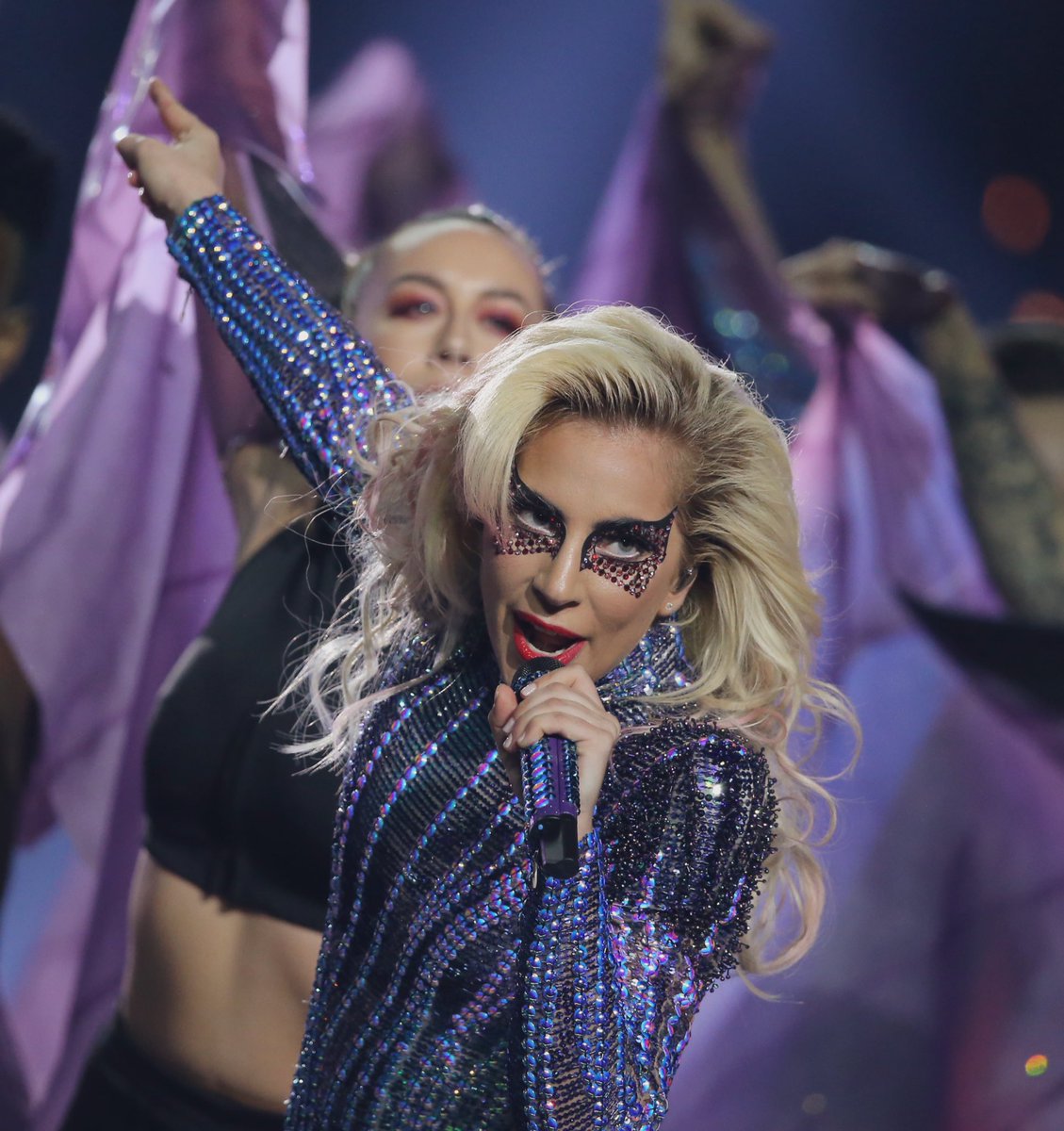 bakairr's tweet image. JOANNE // JUANITA