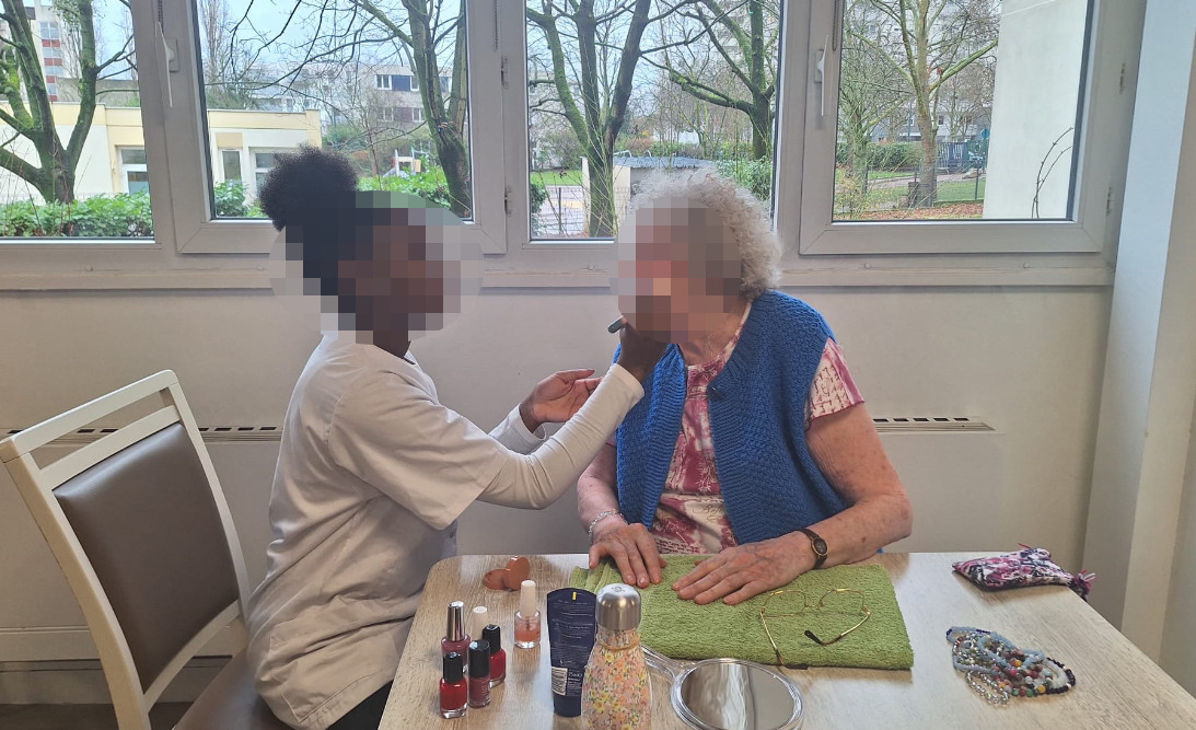 proviseur du lycee Auffray tweet media