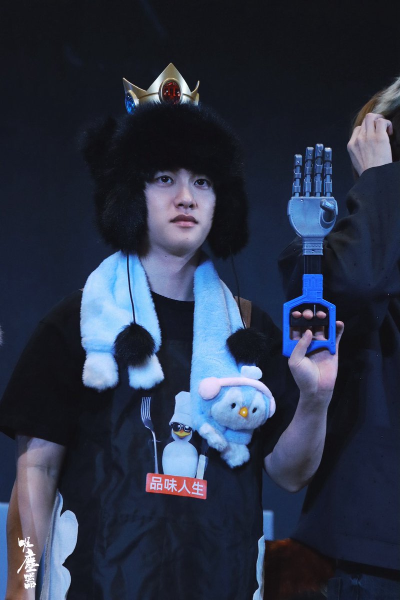 EXO BEIJING  FANSIGN

이상한 오빠…….

#도경수 #DOHKYUNGSOO #디오 #EXO #엑소 #REVERXE