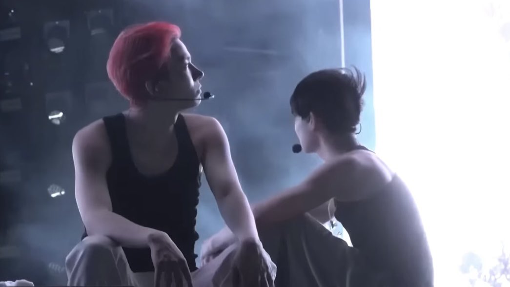 wshseung's tweet image. twinz ❤️🖤