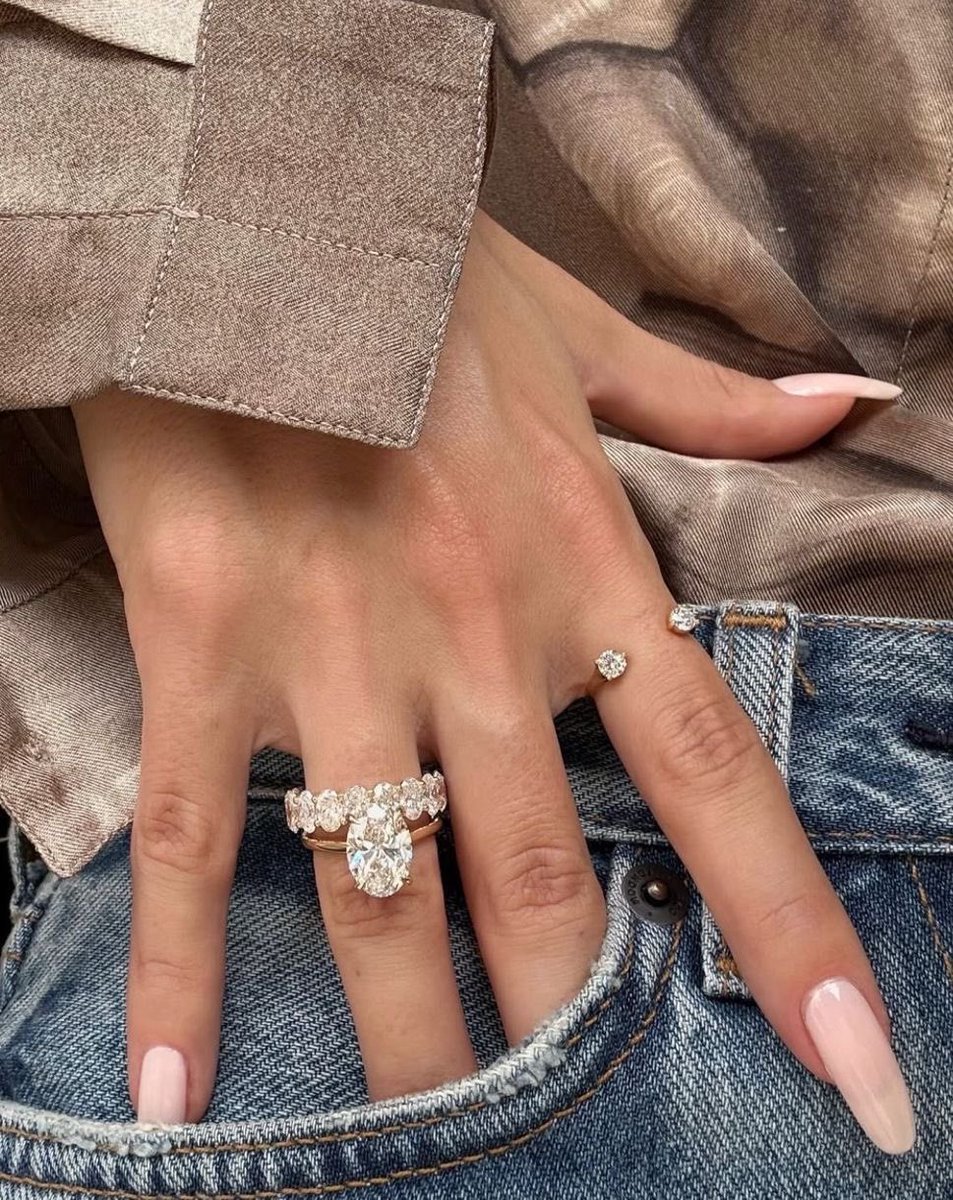 𝗟𝗲𝗲𝗻 (@1leio) on Twitter photo 