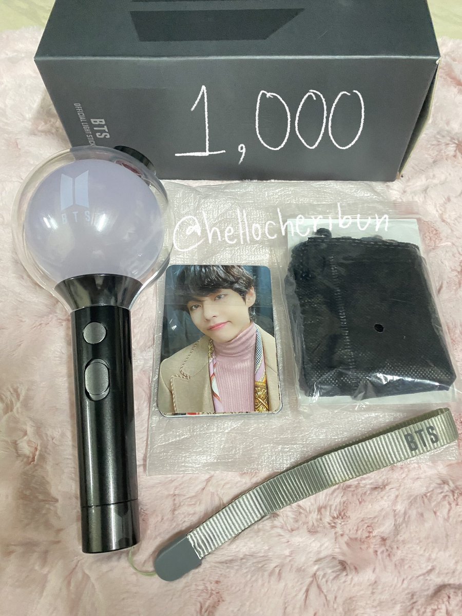 🎀 ส่งต่อ / พร้อมส่ง

💡แท่งไฟ BTS ver. SE ของครบ การ์ดครบ (เคยใช้ไป 2ครั้ง)

📮 ค่าส่ง 60 (เอกชน) 
งดต่อราคา รับผ่อน 2 อาทิตย์

#ตลาดนัดรถไฟบังทัน #ปล่อยของสะสมบังทัน #ตลาดนัดบังทัน #ตลาดนัดbts