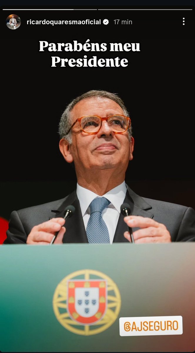 #Portugal - Former Portuguese striker Ricardo Quaresma celebrates the election of socialist Ántonio Seguro as President of Portugal. 

Seguro won the runoff against far-right politician André Ventura.