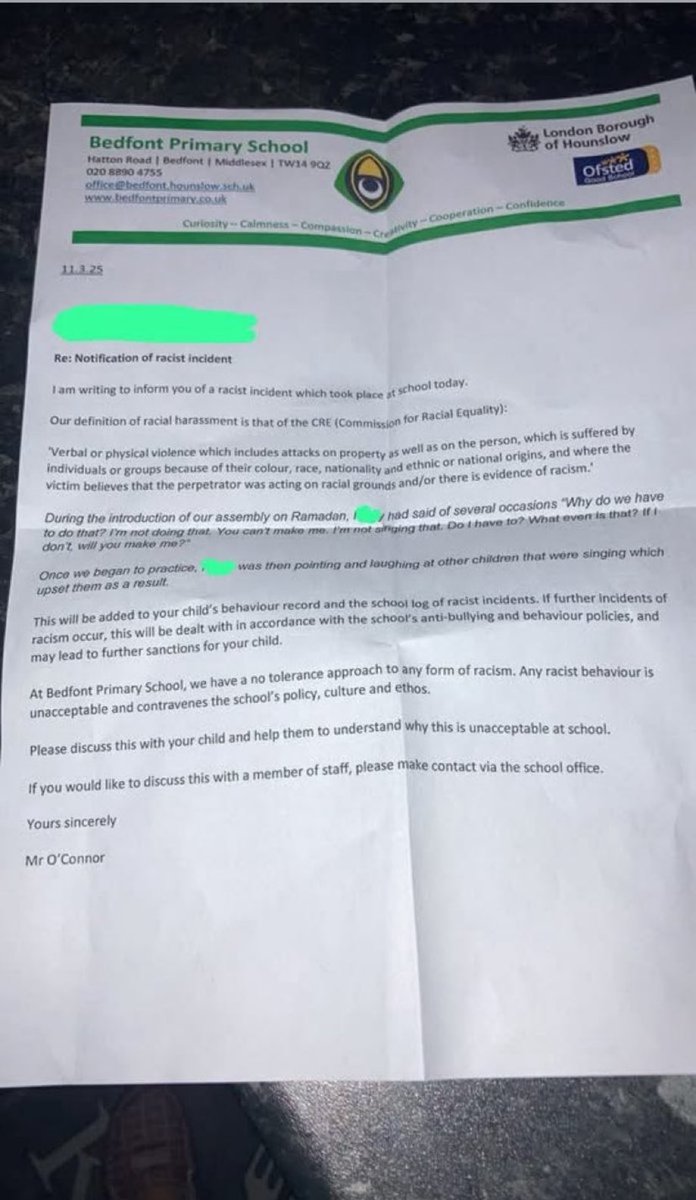 DE LOCOS 

🚨🇬🇧 En el Reino Unido, un niño en una escuela primaria fue tachado de racista por negarse a participar en el Ramadán

El niño dijo - "¿Por qué tenemos que hacer eso? No lo voy a hacer. ¿Tengo que hacerlo? Si no lo hago, ¿me obligarás?"

La escuela respondió - "Esto se