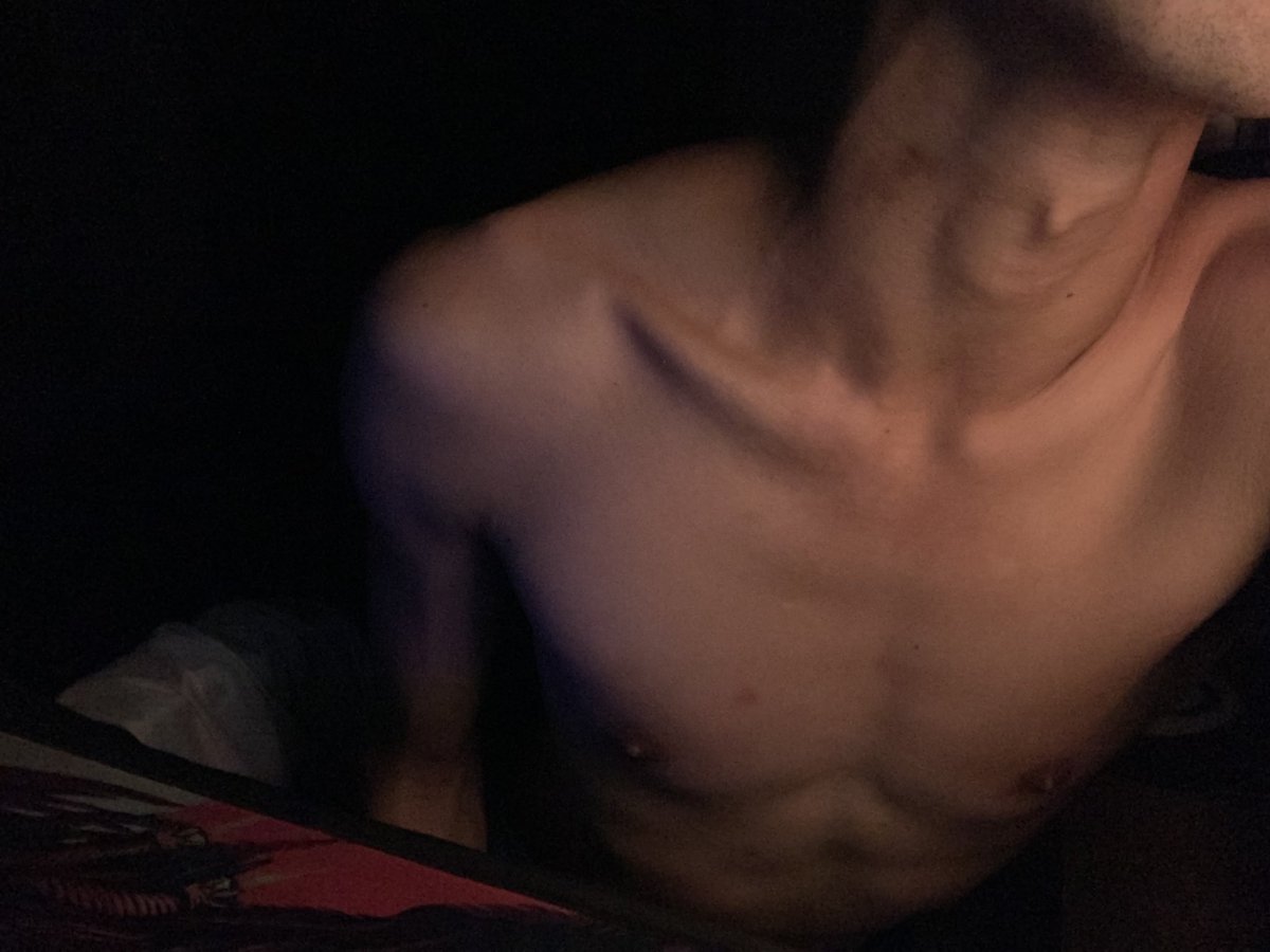 lokibad20's tweet image. Monday na nman… 🙂
Trabaho ulit para may pang gimik sa weekend 🤭 #jakolph