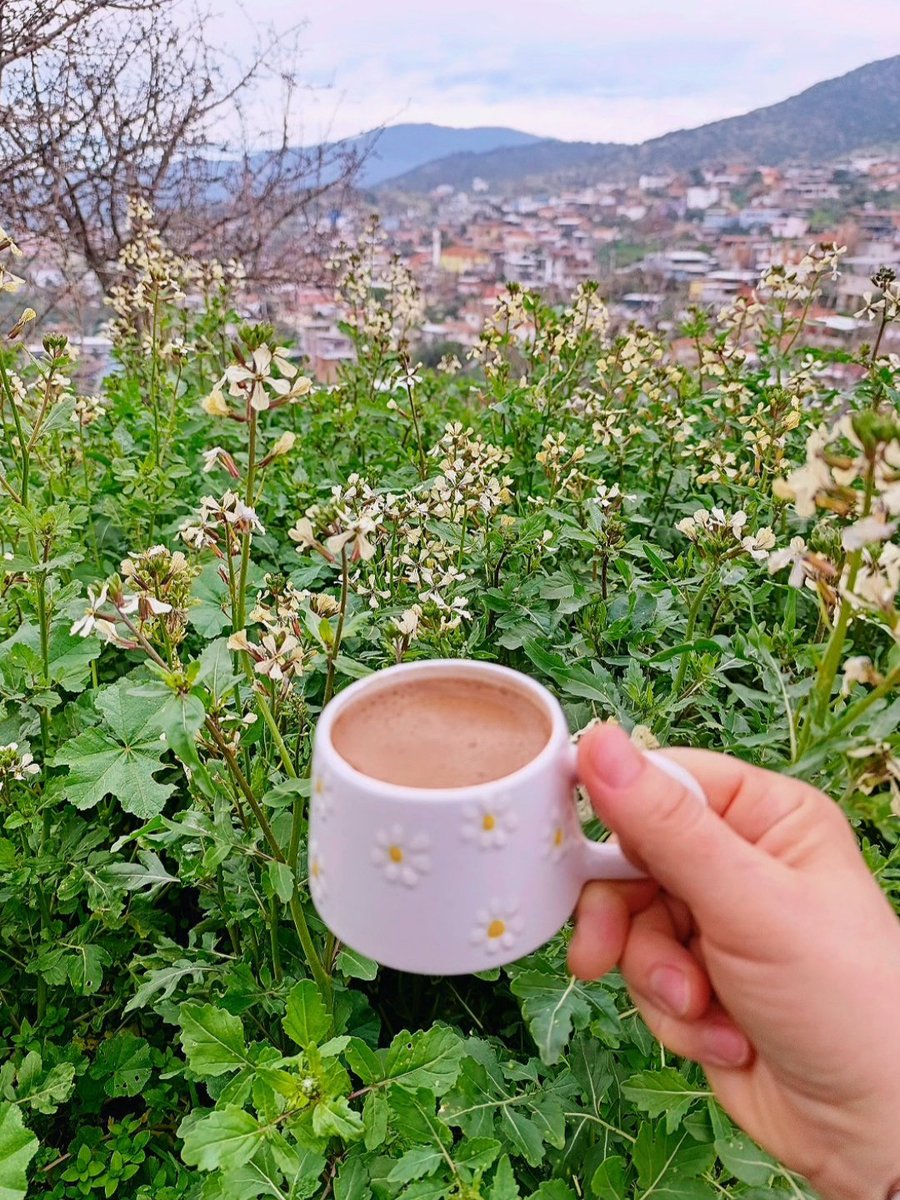 Huzur istiyorsan köyde yaşayın 😍🌼🌷💚💙