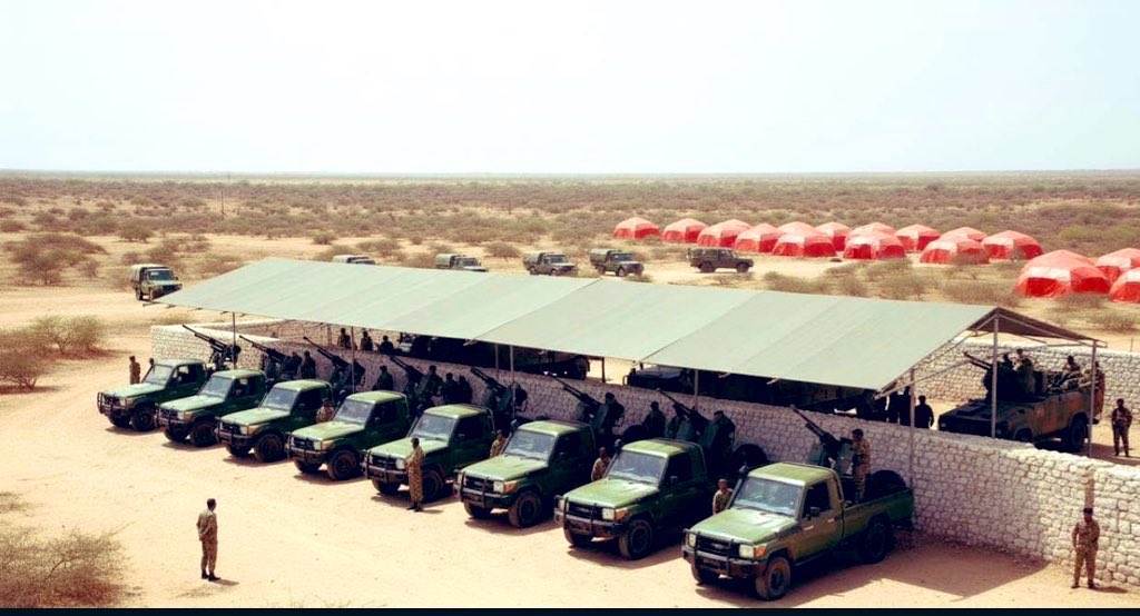 𝗦𝗢𝗠𝗔𝗟𝗜𝗟𝗔𝗡𝗗 𝗗𝗘𝗙𝗘𝗡S𝗘 ⚔️ 🟩🔳🟥 tweet media