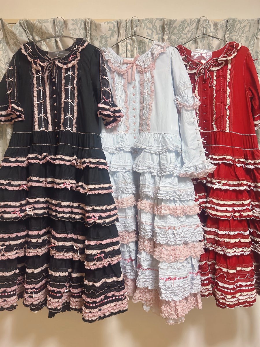 PINKHOUSE 2024 阪神限定 サッシュ (赤) ピンクハウスの阪神限定ちゃん2025年の黒ピン🖤🩷＆赤白♥️🤍と2024年