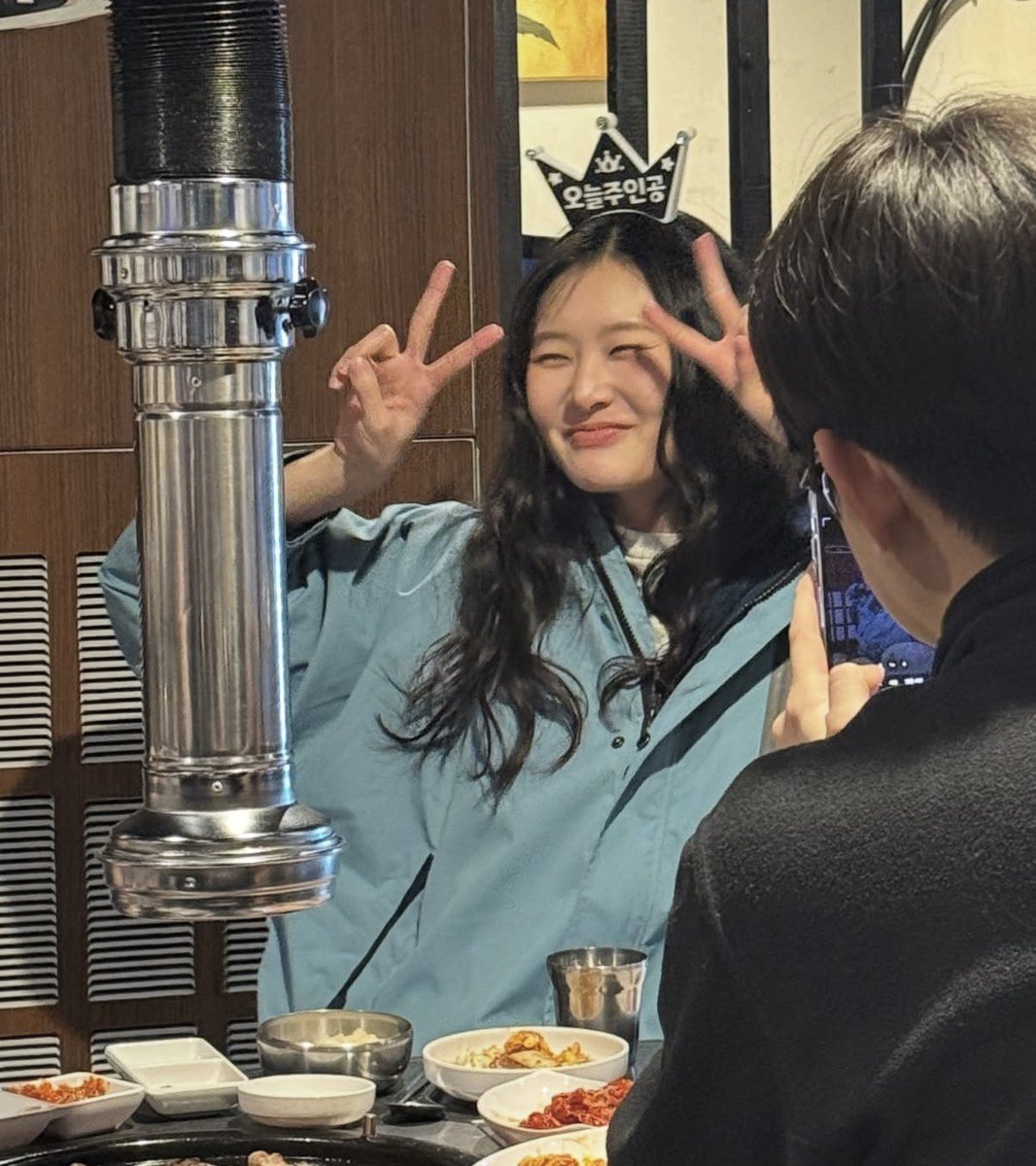 wonni_u's tweet photo. 아아��나어떡하라고언니이런사진을아우어 https://t.co/ciHCR8bVWB