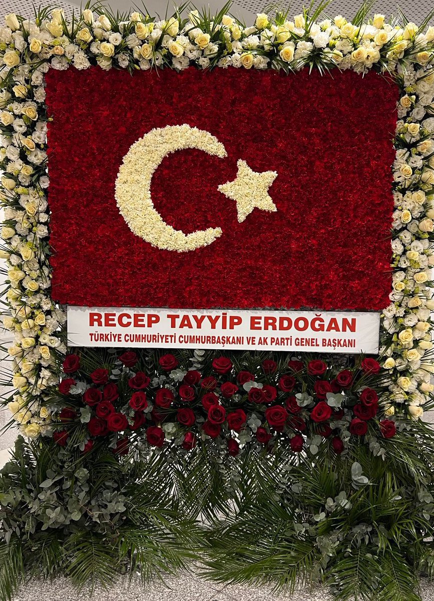 Köklü geçmişi ve millî duruşuyla Türk siyasetinde önemli bir yere sahip olan Milliyetçi Hareket Partisi’nin 57. kuruluş yıl dönümünü kutluyorum.

Türkiye’nin istikrarı ve milletimizin huzuru ile Türkiye Yüzyılının inşaası için verilen bu kararlı mücadelenin, Cumhur İttifakı