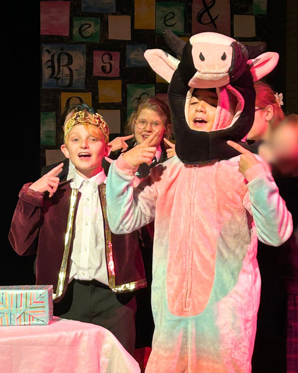 We are so enjoying listening to the final rehearsals of Matilda this week! We do still have a small number of tickets available on Arbor for our performances, which are on Tuesday, Wednesday and Thursday this week at 7pm. 

#schoolplay #matilda #fearnhillschool