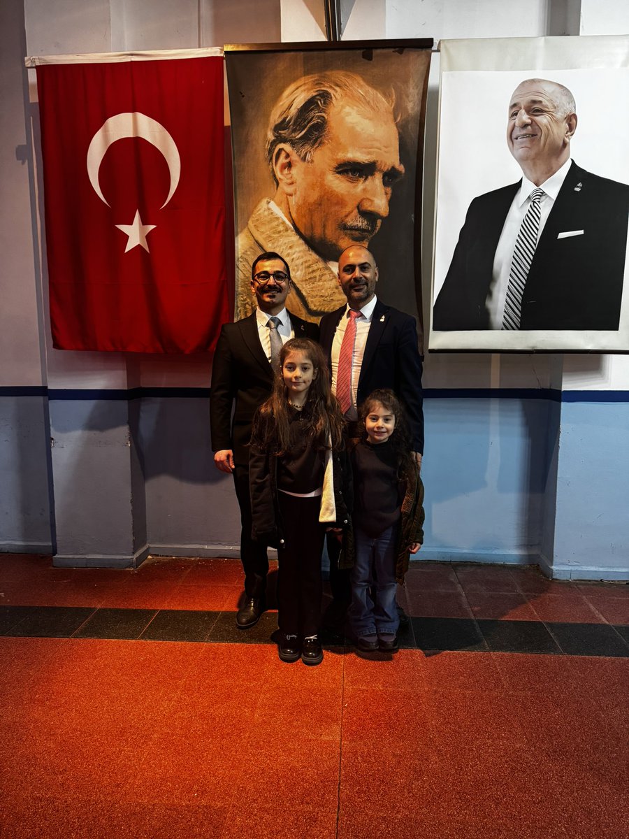 Zafer Partisi Ankara Yenimahalle’de kongreye katılan tüm delegelerin oyunu alarak, ilçe Başkanı seçilen, değerli dostum, <a href="/fikricanbalci/">Fikrican Balcı</a> ya, ilçe Başkanlığı hayırlı olsun. 
<a href="/zp_yenimahalle/">Zafer Partisi Yenimahalle</a>