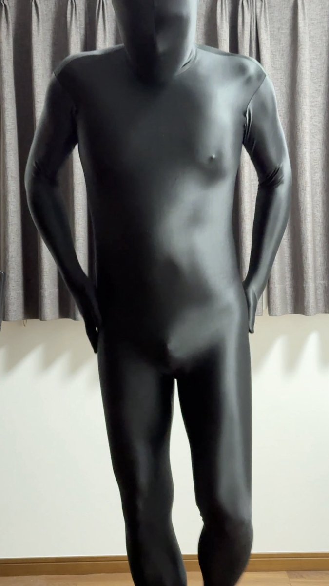 同じゼンタイでも、撮る環境で色味が全然変わるよね