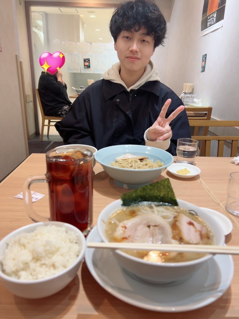 よしきページ のんくんと温泉行った後にラーメン来た！ このあと23:00くらいから、の