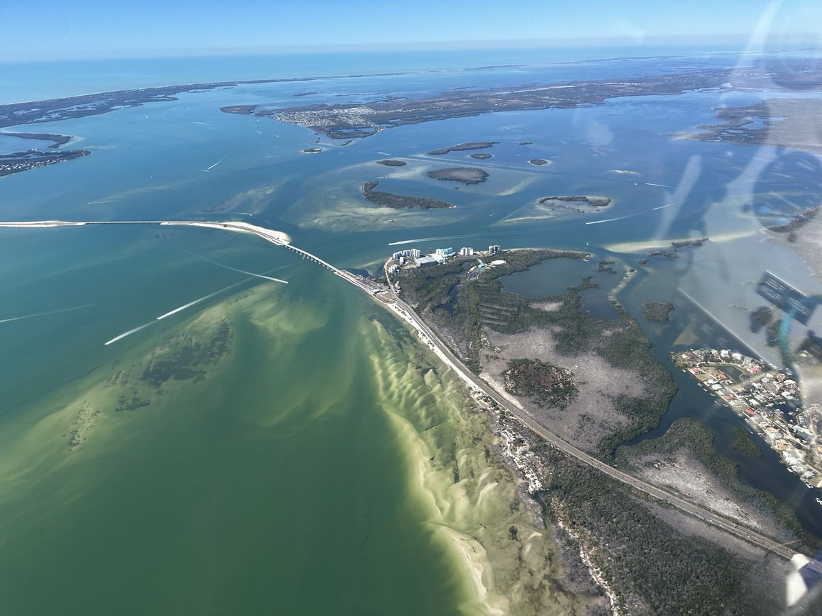 LakeAmphibFan's tweet image. #Seaplanes
#Aviation
#KSPG
@SeaplanesOrg @SeaplaneMag 
#LakeAircraft
@airplanetalk @sleepinmoneyJR