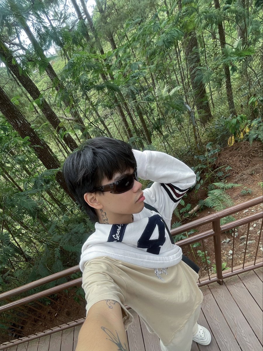 Asmodeus3435's tweet photo. Baguio thingzzz https://t.co/qriZ49pSuU