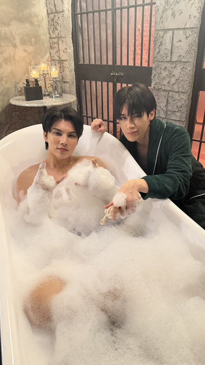 fort_fts's tweet photo. อาบน้ำรอก่อนละกานนน 

YESTERDAY EP1EP2
#YesterdayEP1EP2 https://t.co/KJn3iDOi9r