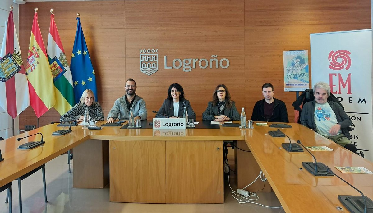 AytoLogrono's tweet photo. 👯‍♀️👯‍♂️| La Asociación Riojana de Esclerosis Múltiple (#ARDEM) organiza una Mega Zumba Fitness Class de carácter solidario para recaudar dinero destinado a la compra de un exoesqueleto robótico.

🗓️ 22 de marzo
📍 Palacio de los Deportes

👉 Más info: https://t.co/wr1AZ6xVPH https://t.co/DMRAsVw43w